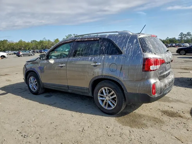 2015 KIA SORENTO LX  