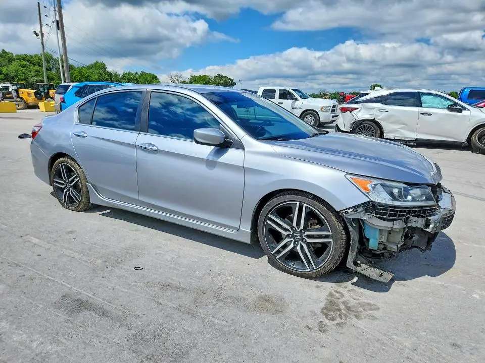 2016 HONDA ACCORD SPORT  