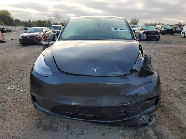 2025 TESLA MODEL Y   