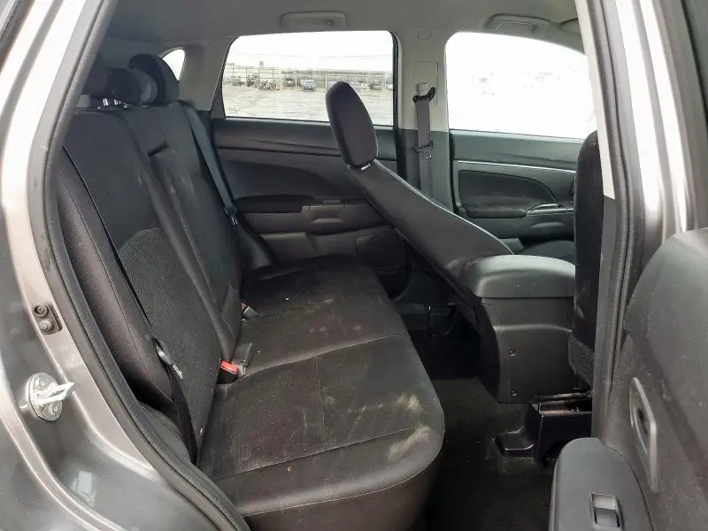 2015 MITSUBISHI OUTLANDER SPORT ES  