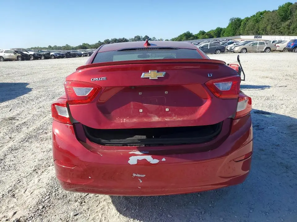 2017 CHEVROLET CRUZE LT  