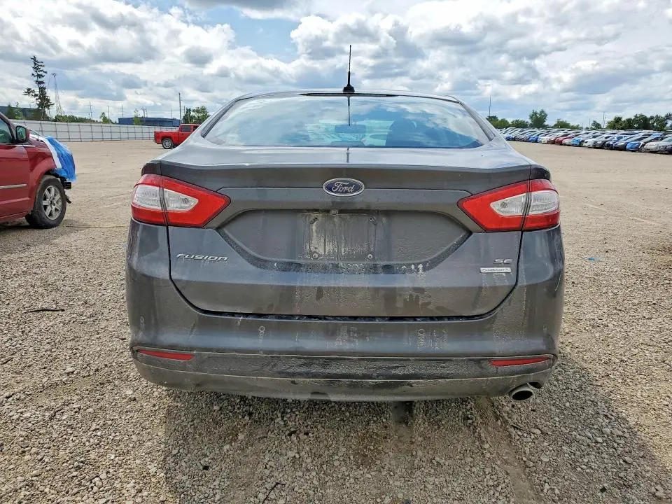 2015 FORD FUSION SE  