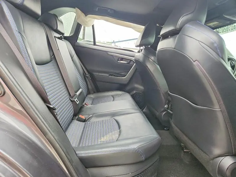2019 TOYOTA RAV4 XSE  