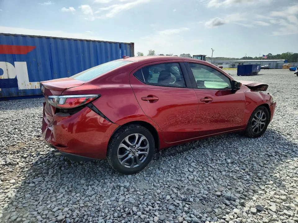2020 TOYOTA YARIS LE  