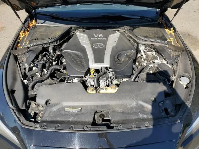 2018 INFINITI Q50 LUXE