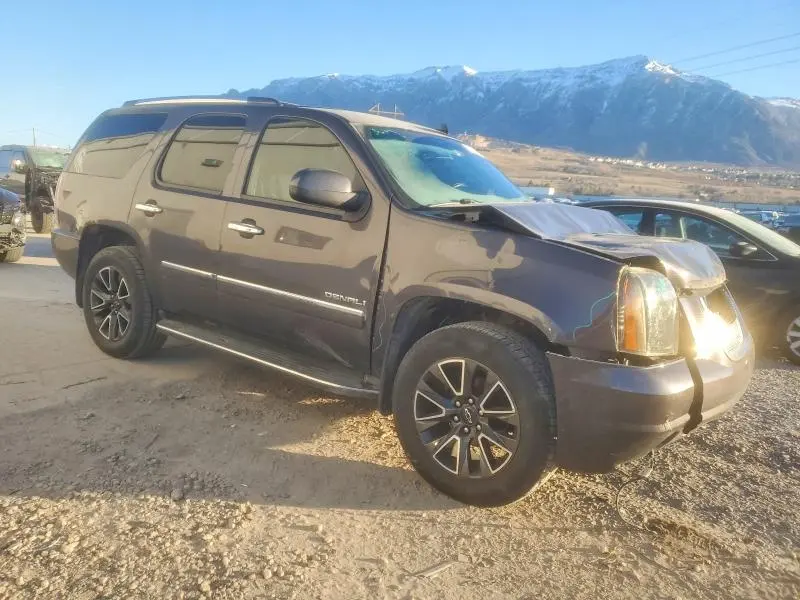2011 GMC YUKON DENALI  