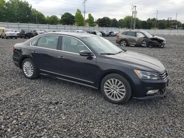 2016 VOLKSWAGEN PASSAT SE  