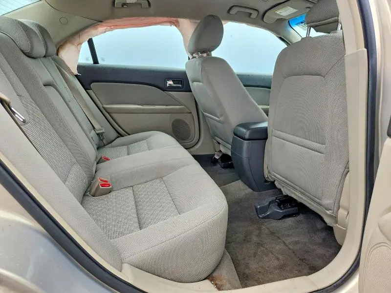 2010 FORD FUSION SE  