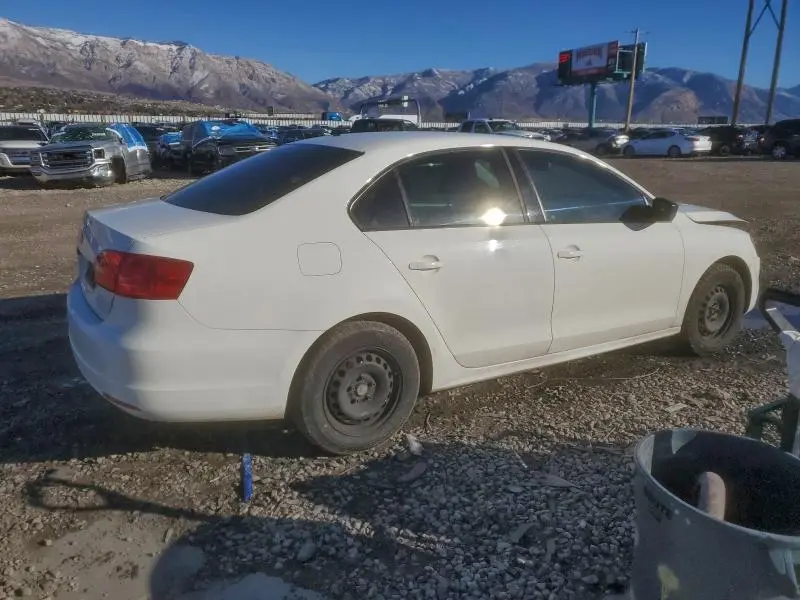 2013 VOLKSWAGEN JETTA BASE  