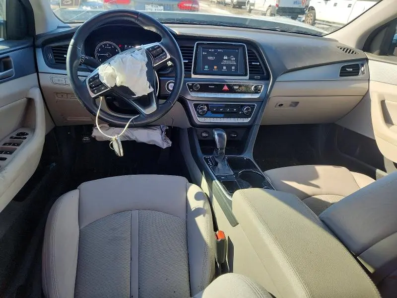 2018 HYUNDAI SONATA SPORT  