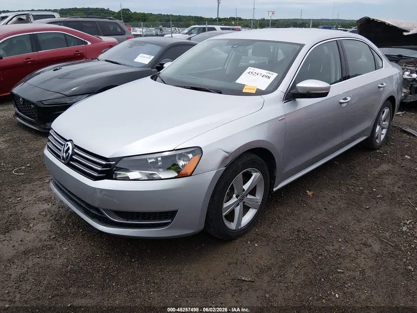 2014 VOLKSWAGEN PASSAT 1.8T WOLFSBURG EDITION