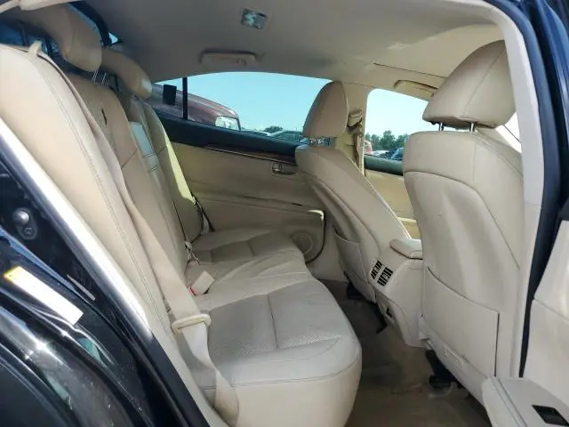 2013 LEXUS ES 300H  
