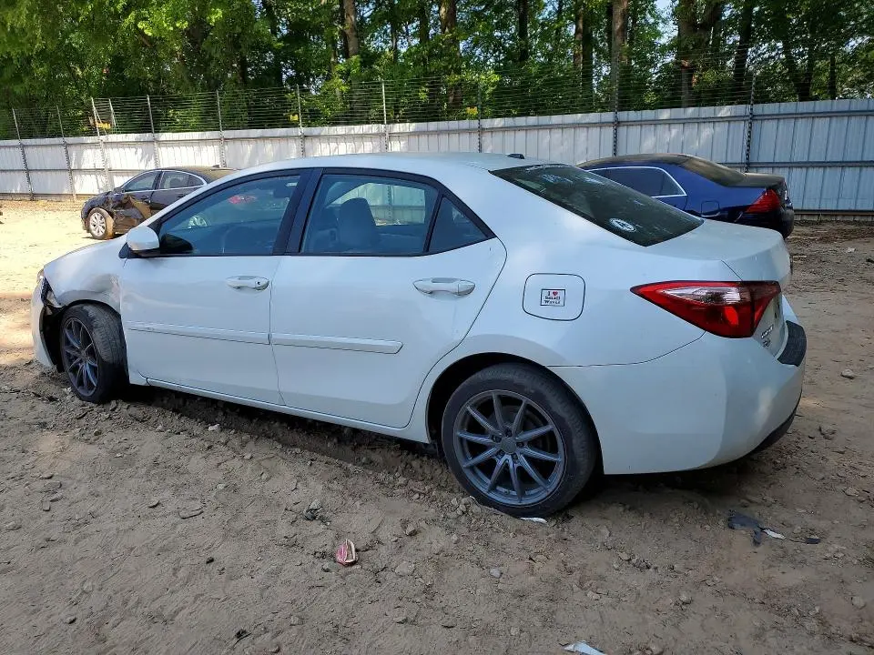 2017 TOYOTA COROLLA LE  