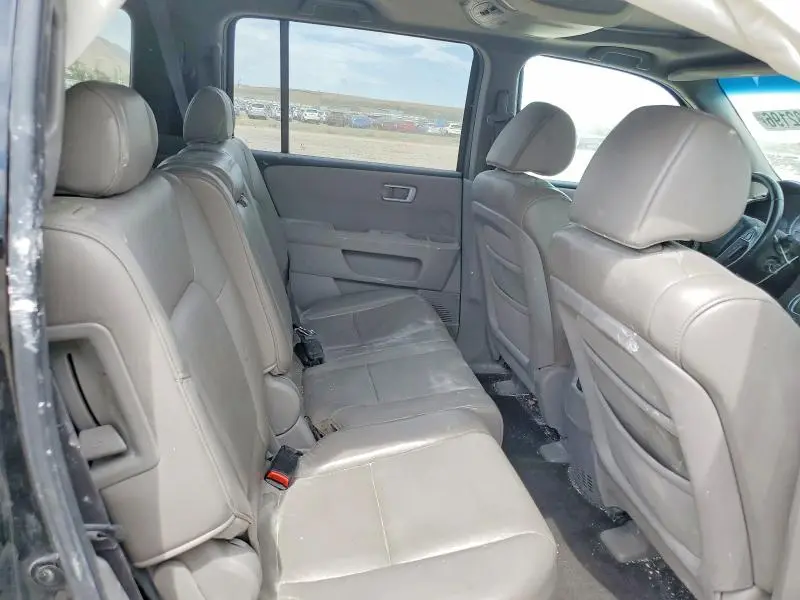 2011 HONDA PILOT EXLN  
