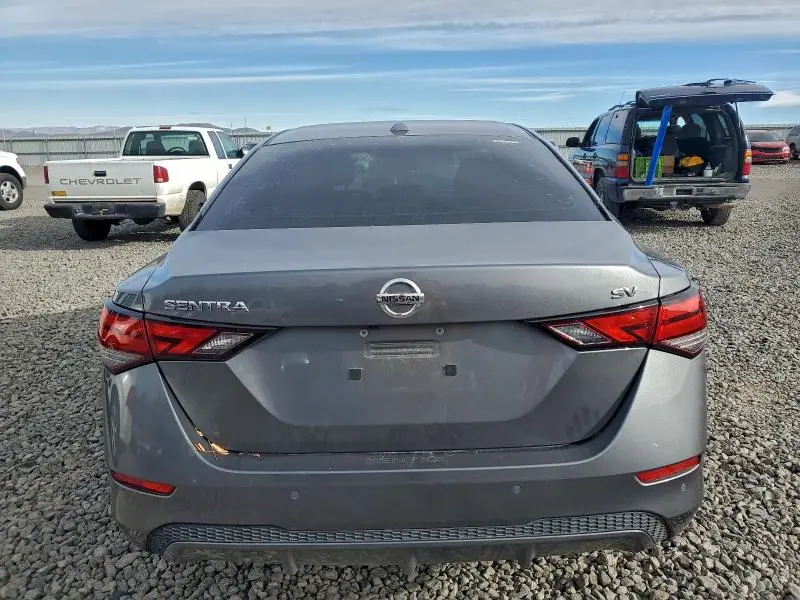 2020 NISSAN SENTRA SV  