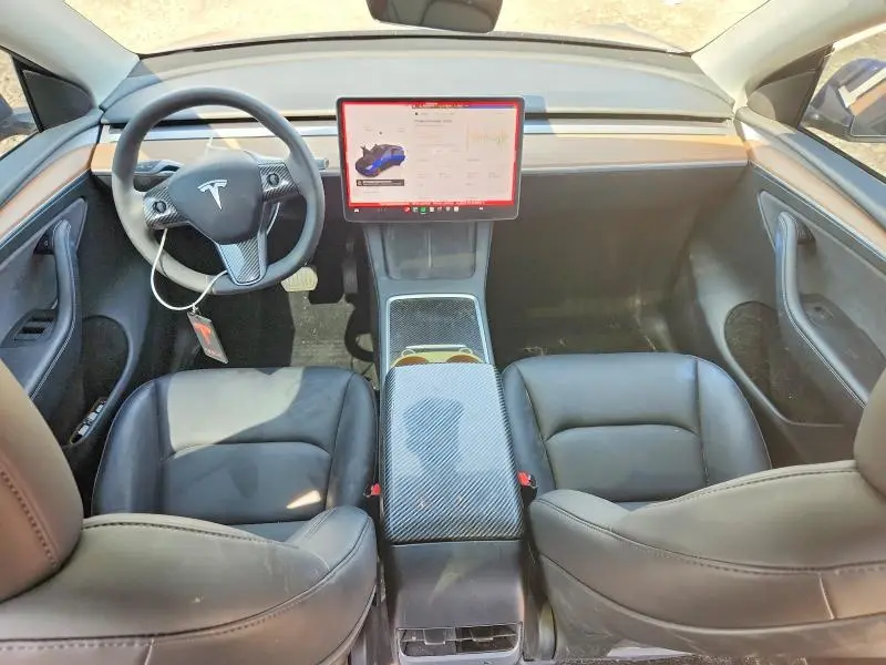 2024 TESLA MODEL Y   