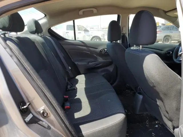 2017 NISSAN VERSA S  