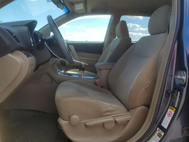 2013 TOYOTA HIGHLANDER BASE  