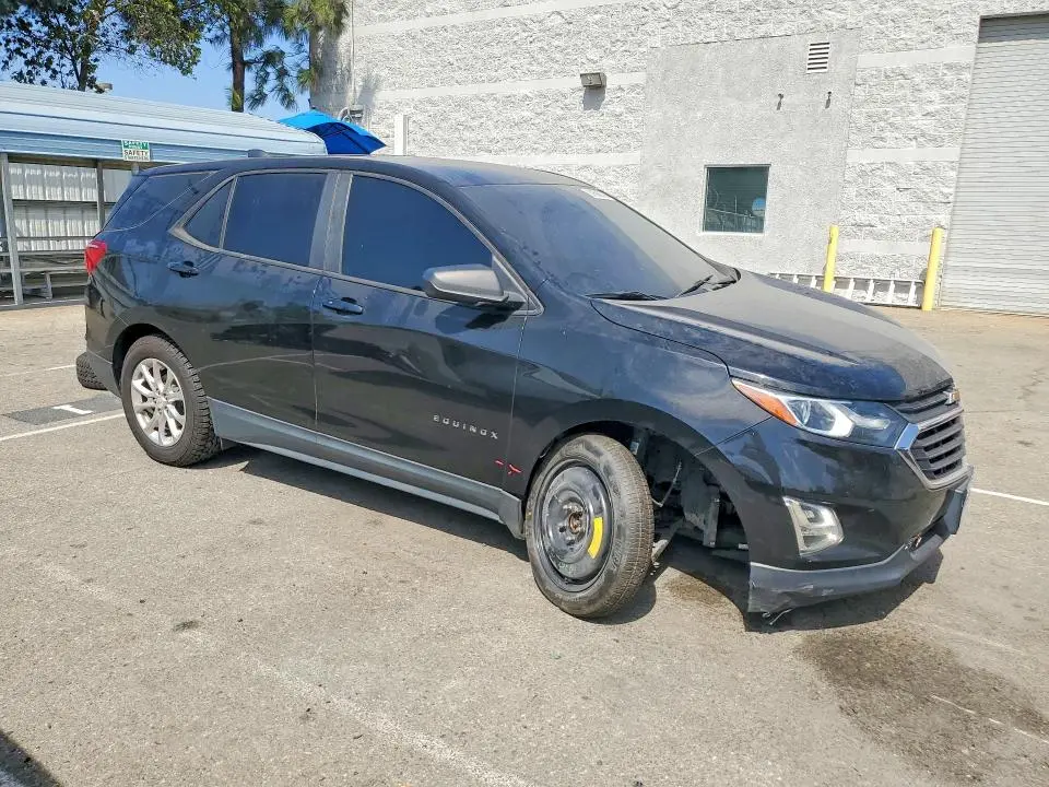 2020 CHEVROLET EQUINOX LS  