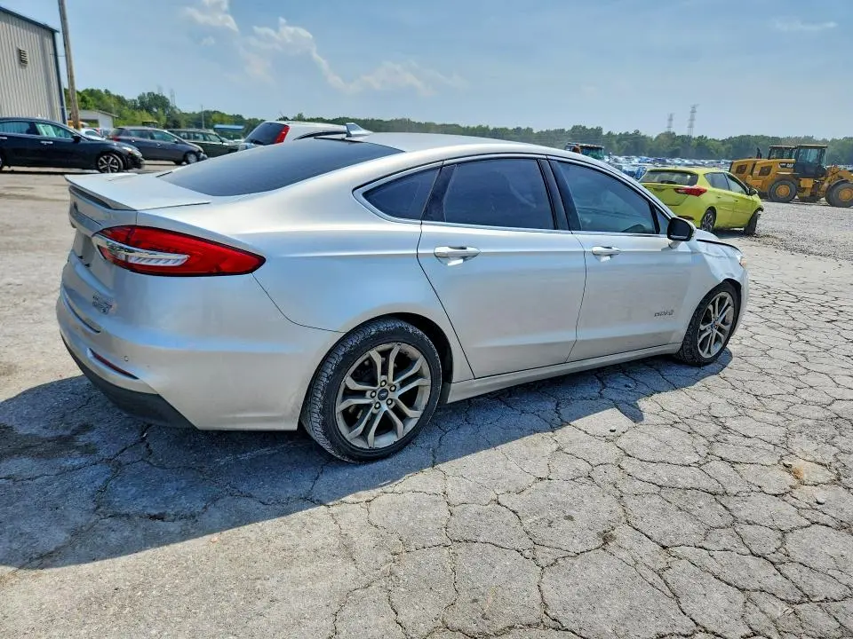 2019 FORD FUSION TITANIUM  