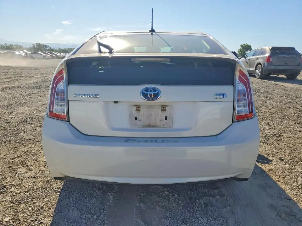 2013 TOYOTA PRIUS FIVE  