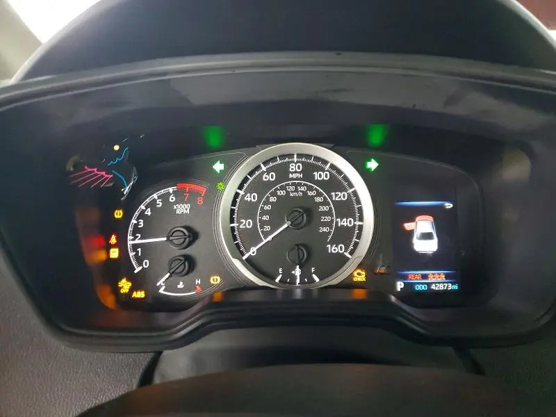 2022 TOYOTA COROLLA LE  