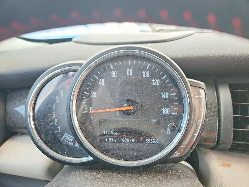 2019 MINI COOPER S  