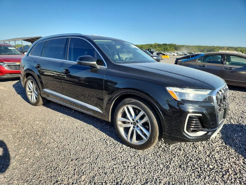 2025 AUDI Q7 PREMIUM PLUS  