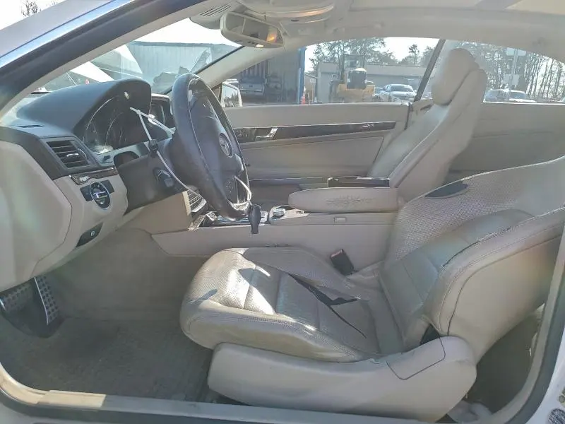 2011 MERCEDES-BENZ E 350  