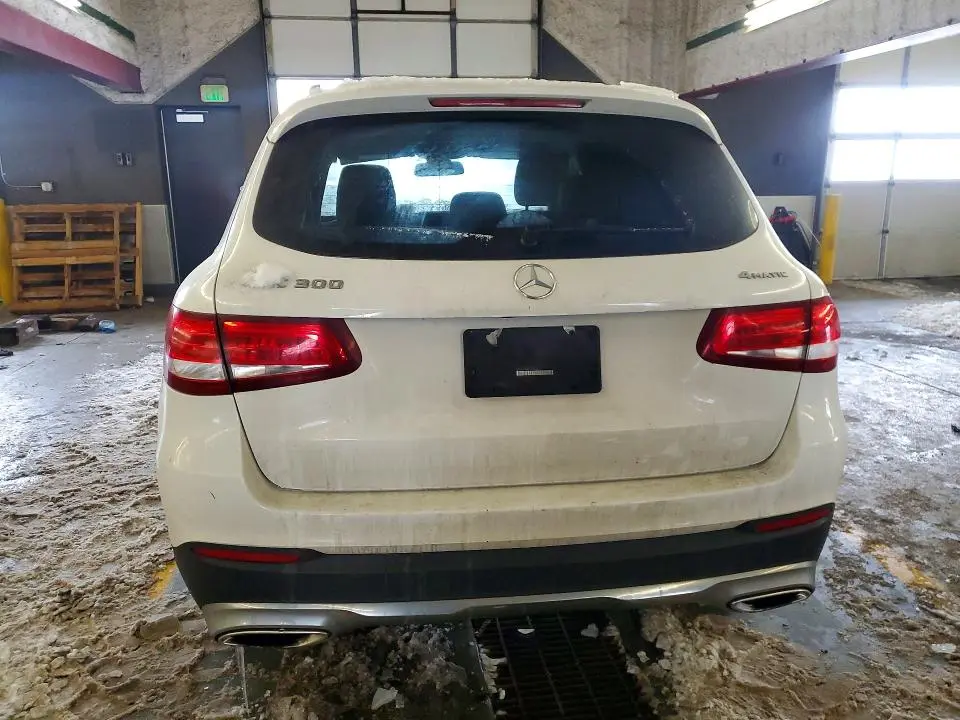 2018 MERCEDES-BENZ GLC 300 4MATIC  