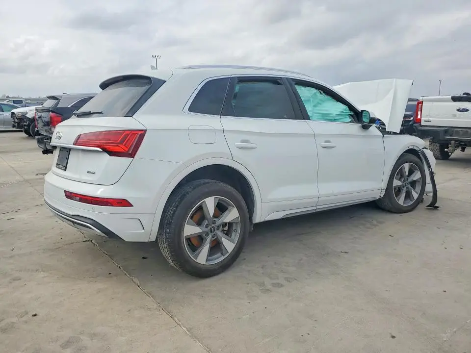 2024 AUDI Q5 PREMIUM 40  