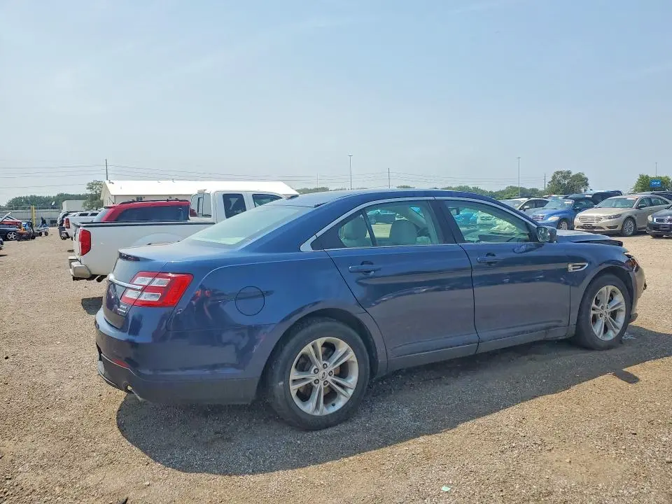 2016 FORD TAURUS SEL  