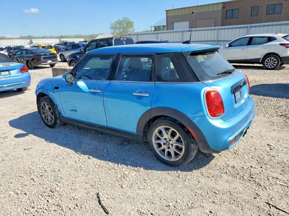 2016 MINI COOPER S  