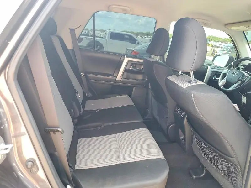 2020 TOYOTA 4RUNNER SR5  
