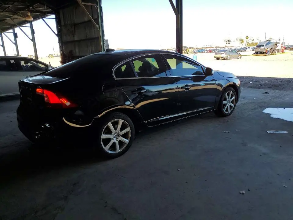 2016 VOLVO S60 PREMIER  