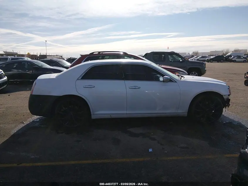 2013 CHRYSLER 300C LUXURY SERIES AWD