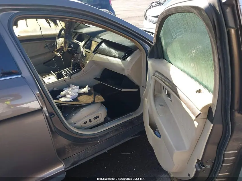 2015 FORD TAURUS LIMITED