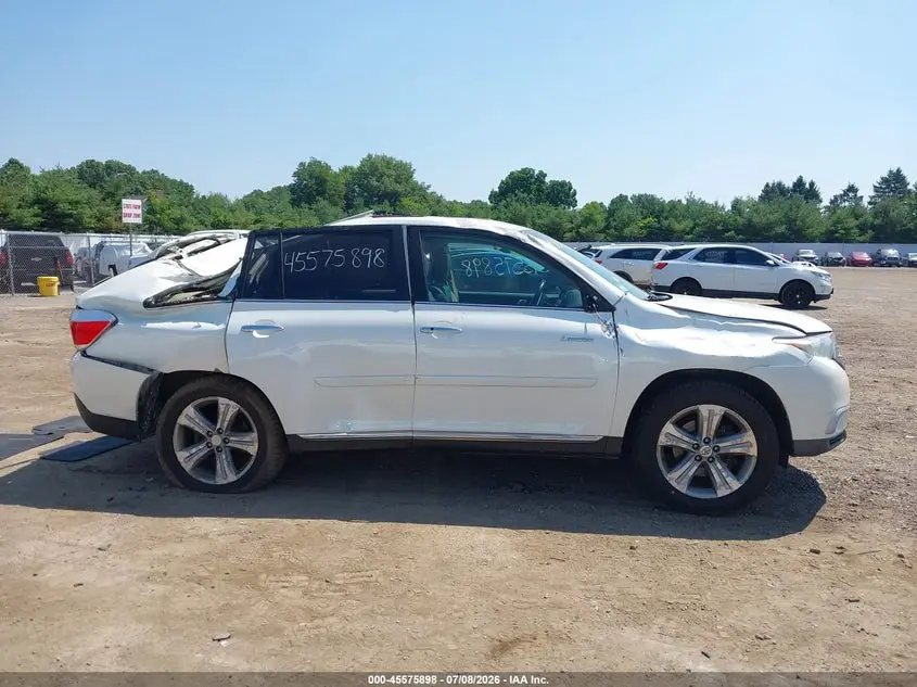 2013 TOYOTA HIGHLANDER LIMITED V6