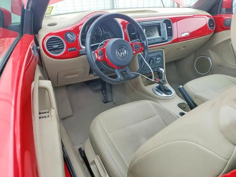2016 VOLKSWAGEN BEETLE S  