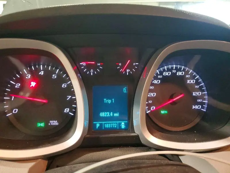 2011 CHEVROLET EQUINOX LT  