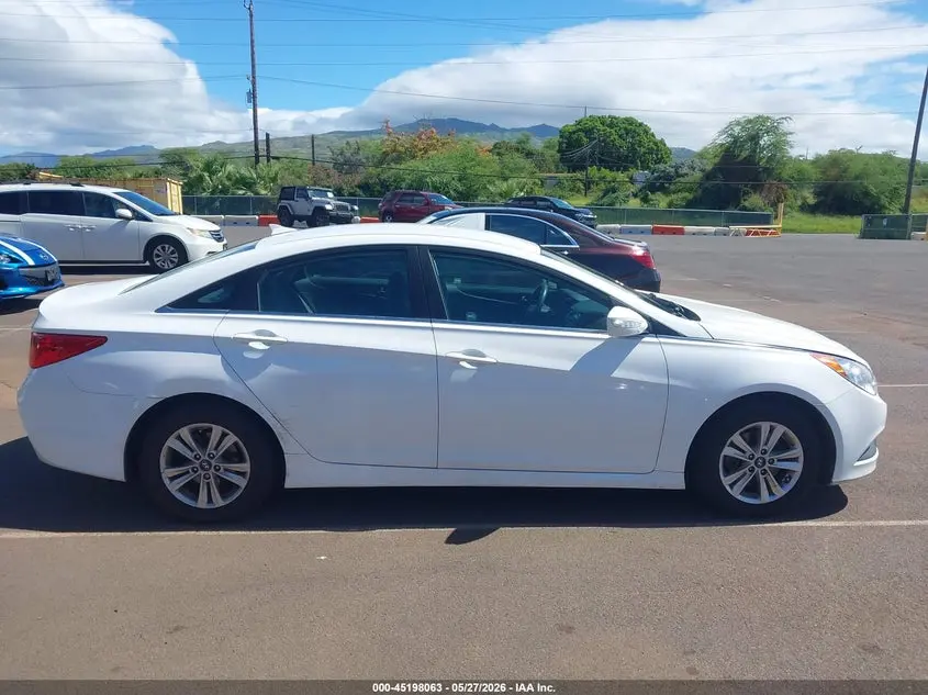 2014 HYUNDAI SONATA GLS