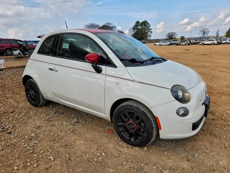 2015 FIAT 500 POP  