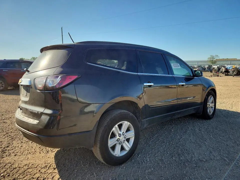 2013 CHEVROLET TRAVERSE LT  