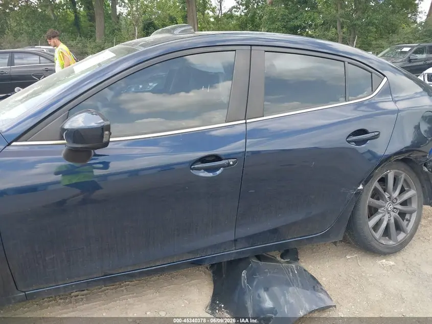 2016 MAZDA MAZDA3 I TOURING