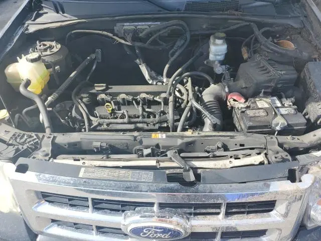 2011 FORD ESCAPE XLT  