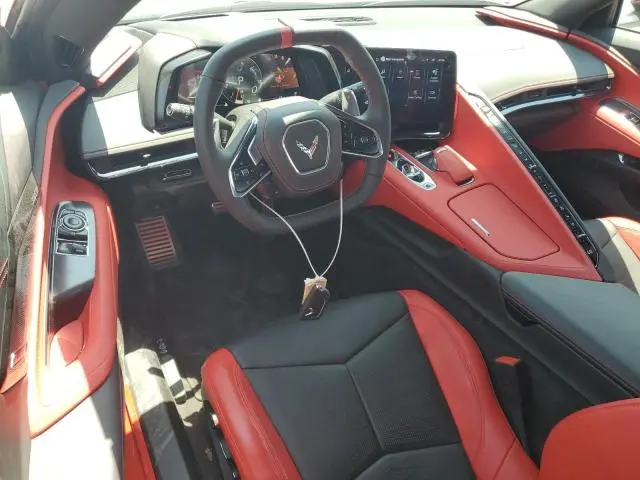 2025 CHEVROLET CORVETTE STINGRAY 2LT  