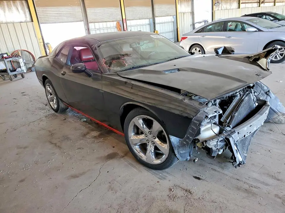 2014 DODGE CHALLENGER SXT  