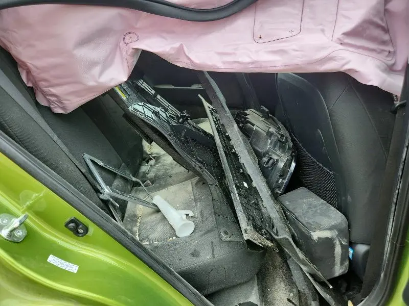 2024 HYUNDAI VENUE SE  