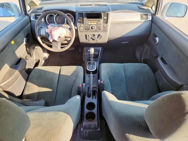 2011 NISSAN VERSA S  
