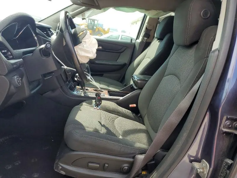 2014 CHEVROLET TRAVERSE LT  